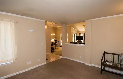 5835 Fairmont Dr, Redding, CA 96003 photo 18
