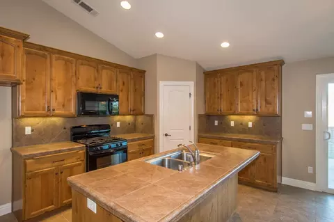 6565 Reflection St, Redding, CA 96001 photo 33