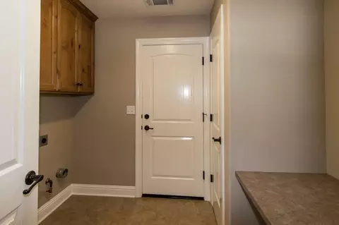 6565 Reflection St, Redding, CA 96001 photo 9