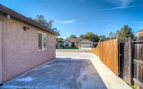 6565 Reflection St, Redding, CA 96001 photo 21