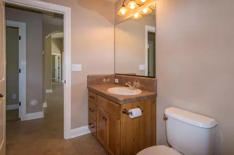 6565 Reflection St, Redding, CA 96001 photo 11