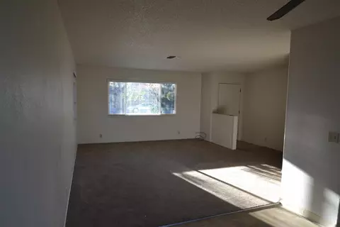 1223 Pershing St, Redding, CA 96003 photo 2