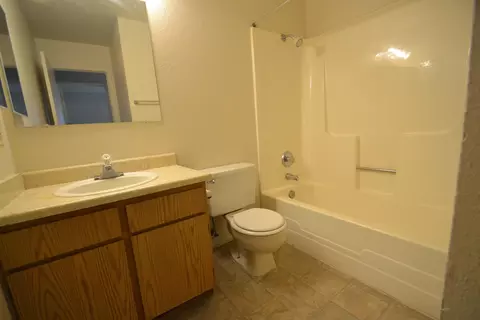 1223 Pershing St, Redding, CA 96003 photo 13