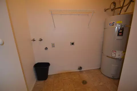 1223 Pershing St, Redding, CA 96003 photo 6