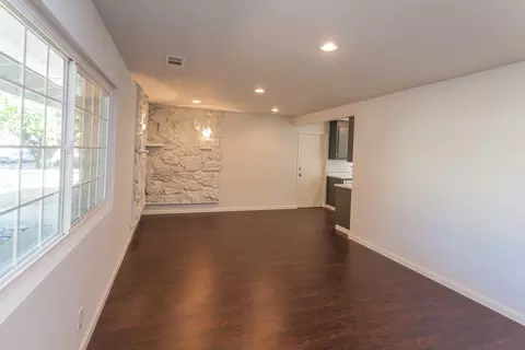 2269 Nebula St, Redding, CA 96002 photo 3
