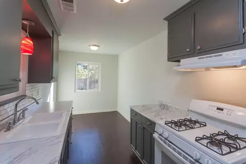 2269 Nebula St, Redding, CA 96002 photo 6