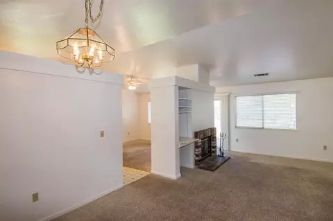 726 Lotus Ct, Redding, CA 96003 photo 6