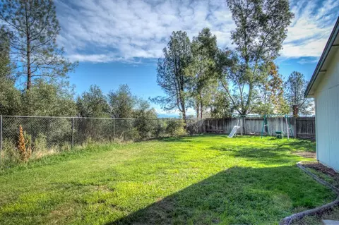 726 Lotus Ct, Redding, CA 96003 photo 36