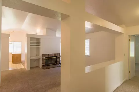 726 Lotus Ct, Redding, CA 96003 photo 15