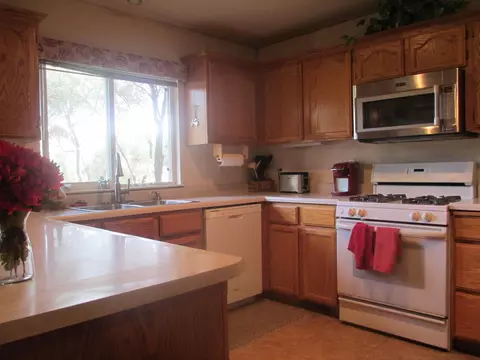 1348 Weide Way, Anderson, CA 96007 photo 6