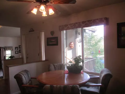 1348 Weide Way, Anderson, CA 96007 photo 9