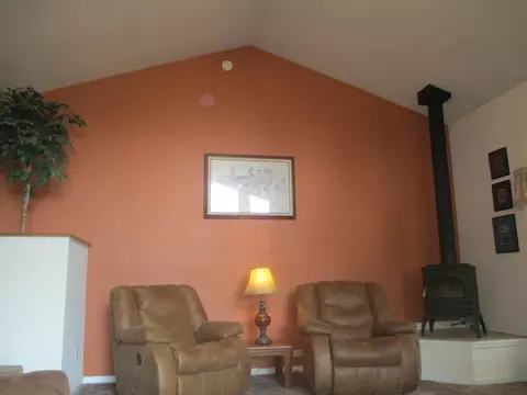 1348 Weide Way, Anderson, CA 96007 photo 3