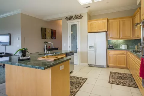 768 Rogue River Way, Redding, CA 96003 photo 3