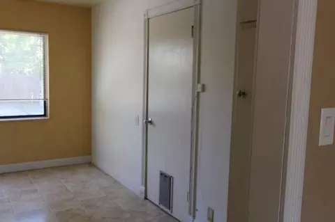 1105 A St, Redding, CA 96002 photo 12