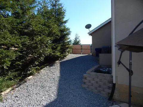 1060 Spring Ridge Dr, Redding, CA 96003 photo 58