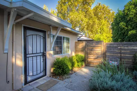 2263 London Ave, Redding, CA 96001 photo 3