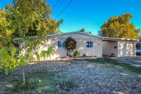 2263 London Ave, Redding, CA 96001 photo 2