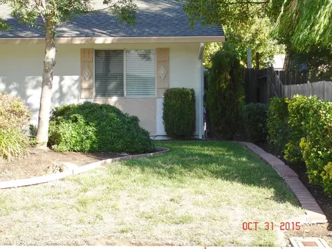 2882 Amethyst Way, Redding, CA 96003 photo 3