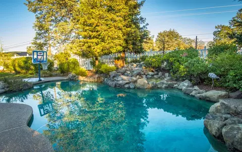 19235 Pinnacle Ct, Redding, CA 96003 photo 3