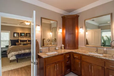 2460 Crescent Moon Ct, Redding, CA 96001 photo 16