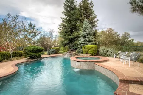 2460 Crescent Moon Ct, Redding, CA 96001 photo 26