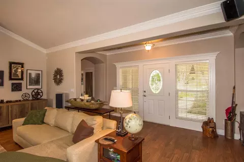2460 Crescent Moon Ct, Redding, CA 96001 photo 3
