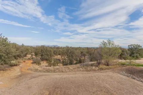 898 Collyer Dr, Redding, CA 96003 photo 41