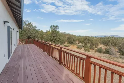 898 Collyer Dr, Redding, CA 96003 photo 37