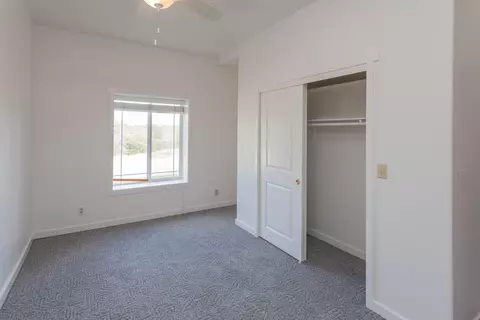 898 Collyer Dr, Redding, CA 96003 photo 27