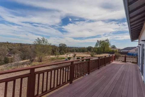 898 Collyer Dr, Redding, CA 96003 photo 39