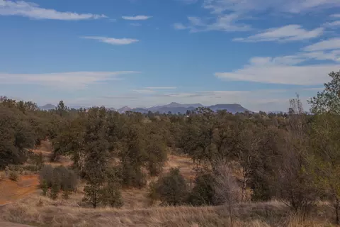 898 Collyer Dr, Redding, CA 96003 photo 38