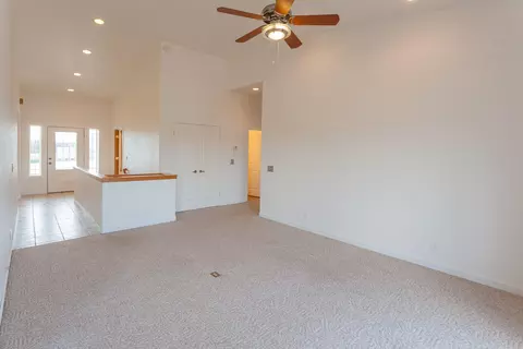 898 Collyer Dr, Redding, CA 96003 photo 14
