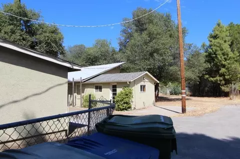 1900 Acorn Ln, Redding, CA 96001 photo 10