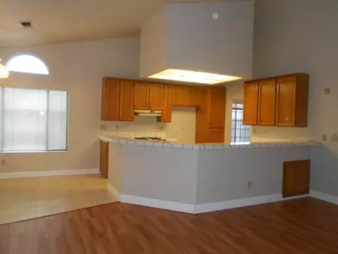 2731 Summerbreeze Pl, Redding, CA 96001 photo 8