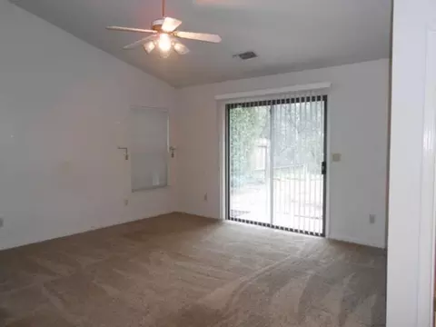 2731 Summerbreeze Pl, Redding, CA 96001 photo 10