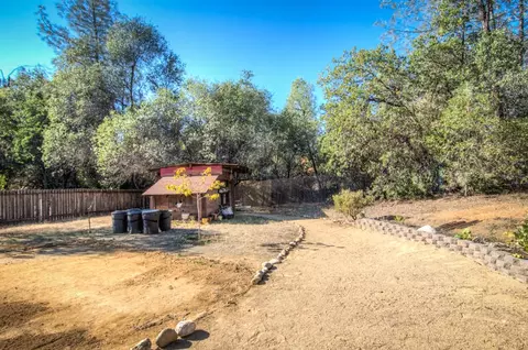 1946 Herbscenta Ln, Redding, CA 96003 photo 42