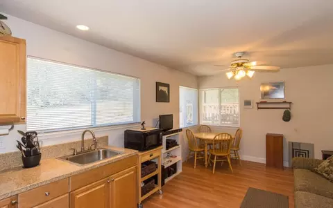 1946 Herbscenta Ln, Redding, CA 96003 photo 29