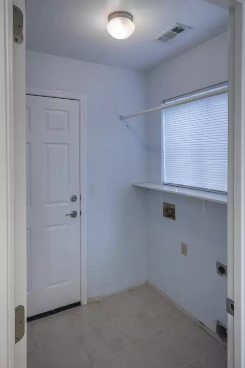 2599 Ishi Dr, Redding, CA 96002 photo 12