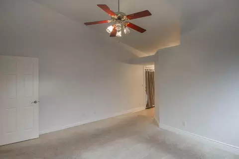 2599 Ishi Dr, Redding, CA 96002 photo 6