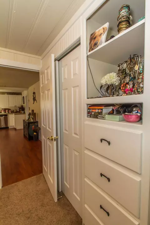 5680 Wildwood Dr, Redding, CA 96001 photo 21