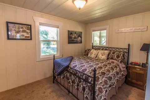 5680 Wildwood Dr, Redding, CA 96001 photo 18