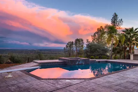 9494 Richison Ranch Rd, Redding, CA 96001 photo 1