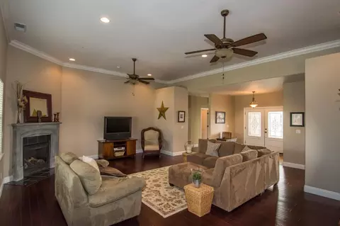 22510 Brady Ct, Red Bluff, CA 96080 photo 5