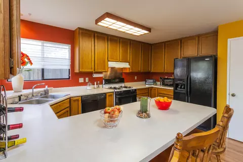 1664 Lacey Ln, Redding, CA 96003 photo 8