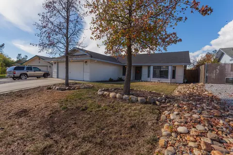 1664 Lacey Ln, Redding, CA 96003 photo 1