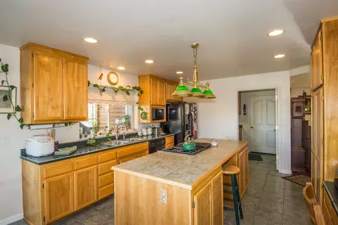 10311 Newfound Way, Redding, CA 96001 photo 10