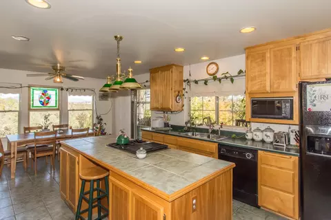 10311 Newfound Way, Redding, CA 96001 photo 5