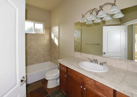 2746 Vermeer Pl, Redding, CA 96002 photo 16