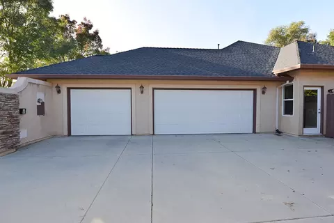 2746 Vermeer Pl, Redding, CA 96002 photo 28