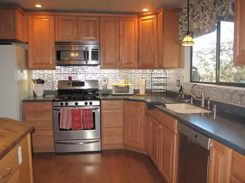 2287 Oak Ridge Dr, Redding, CA 96001 photo 16